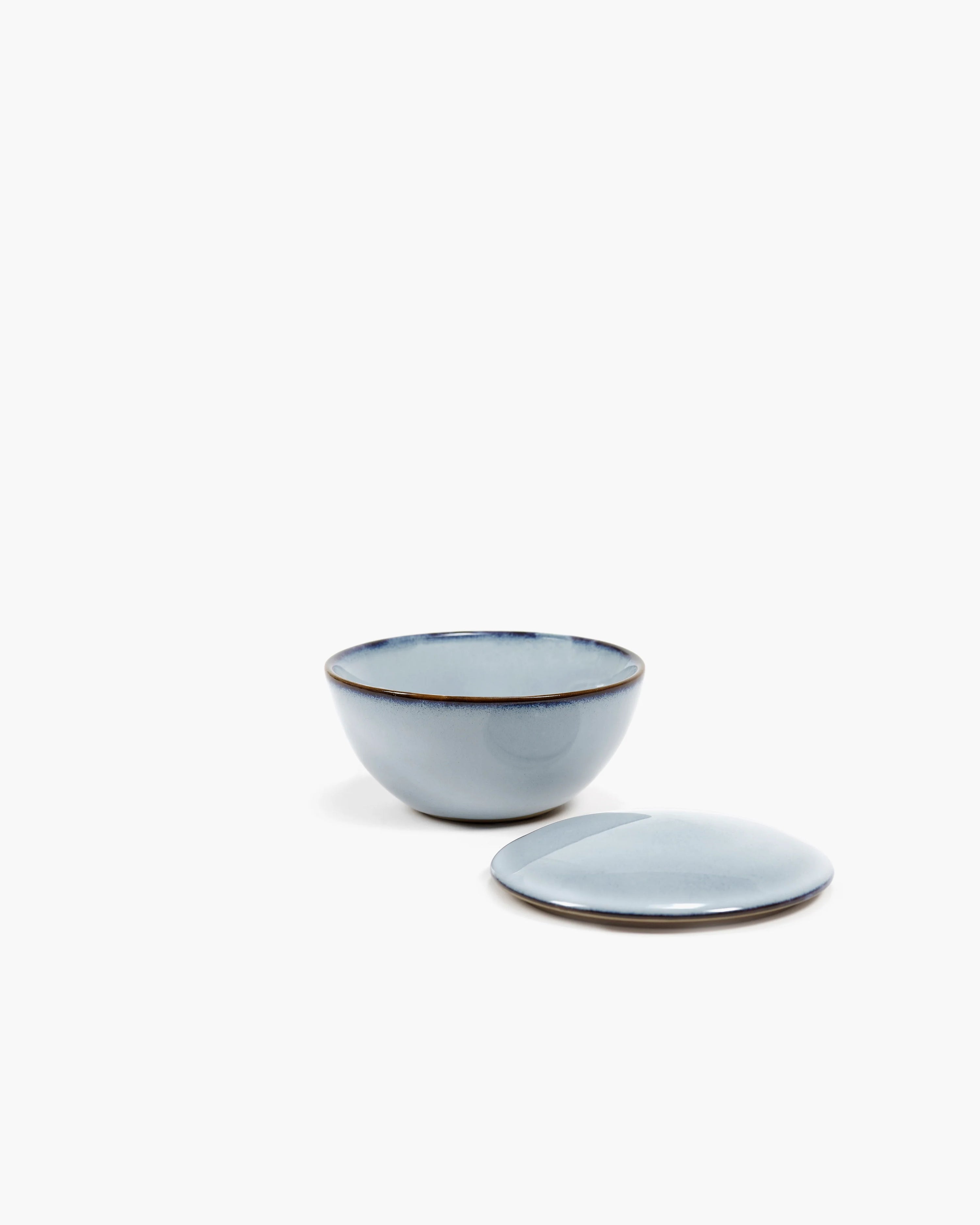 Bowl with lid L blue Pure | Serax by Pascale Naessens