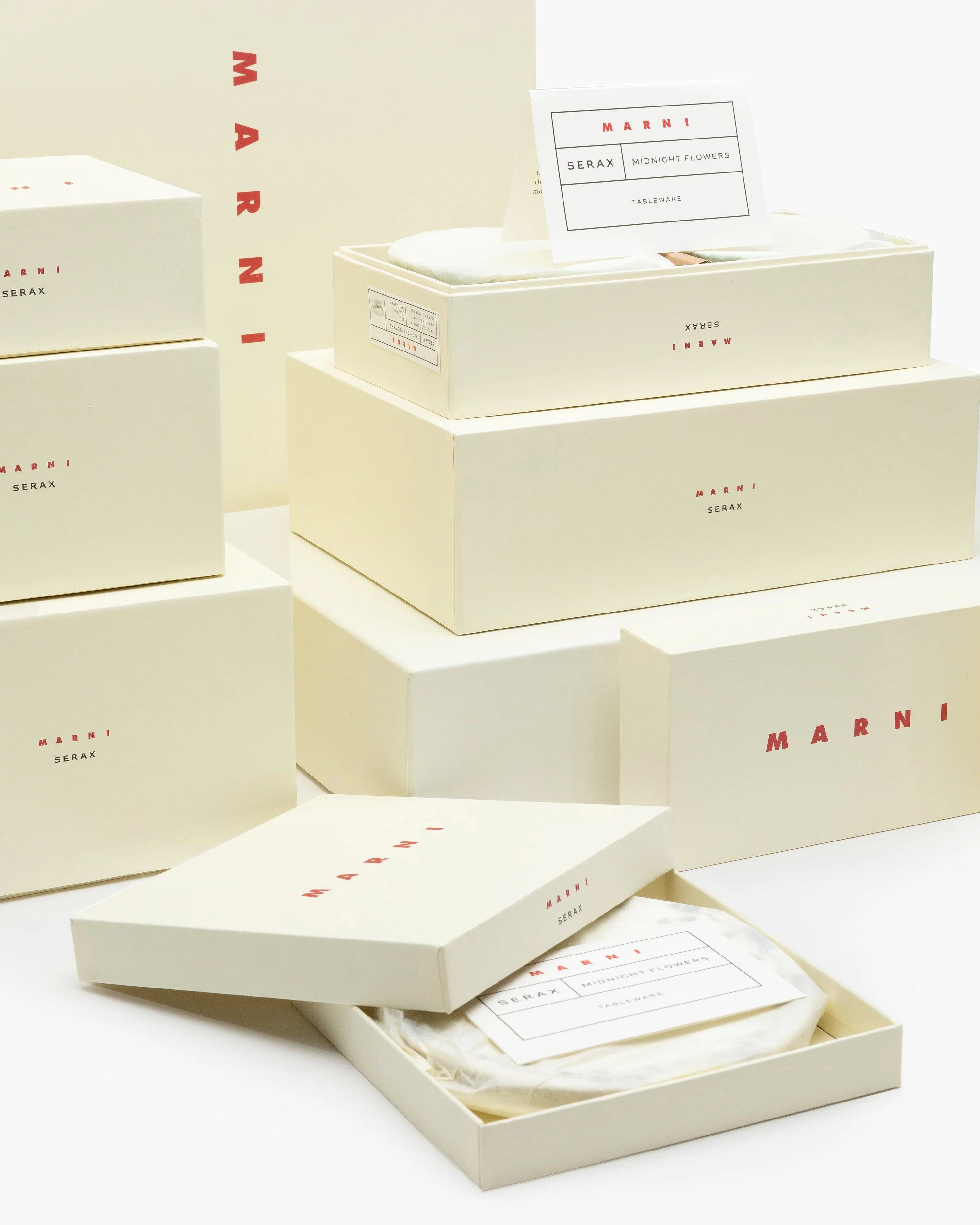 Deep plate M Mirtillo nude Midnight Flowers