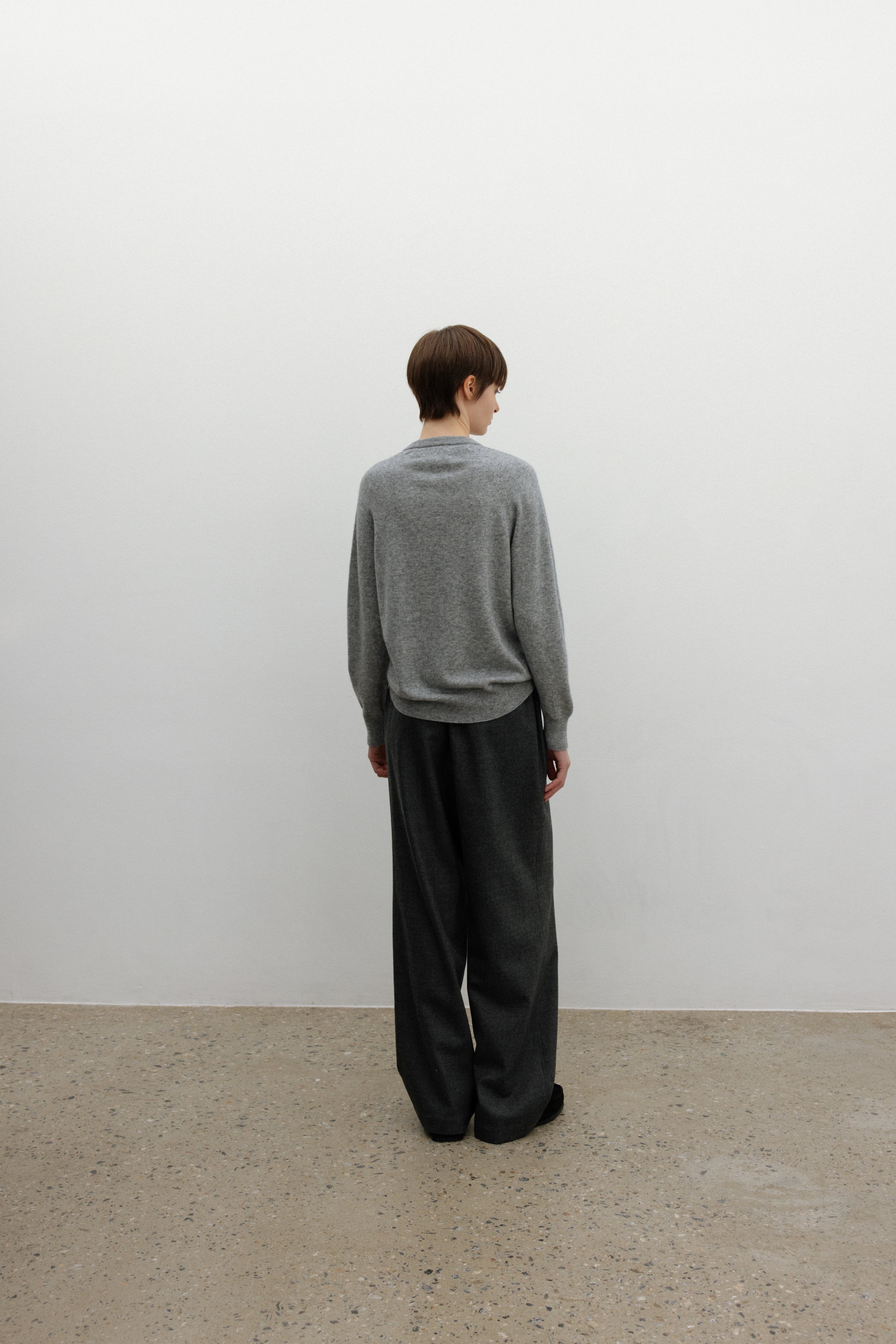 WOOL TUCKED BANDING TROUSERS