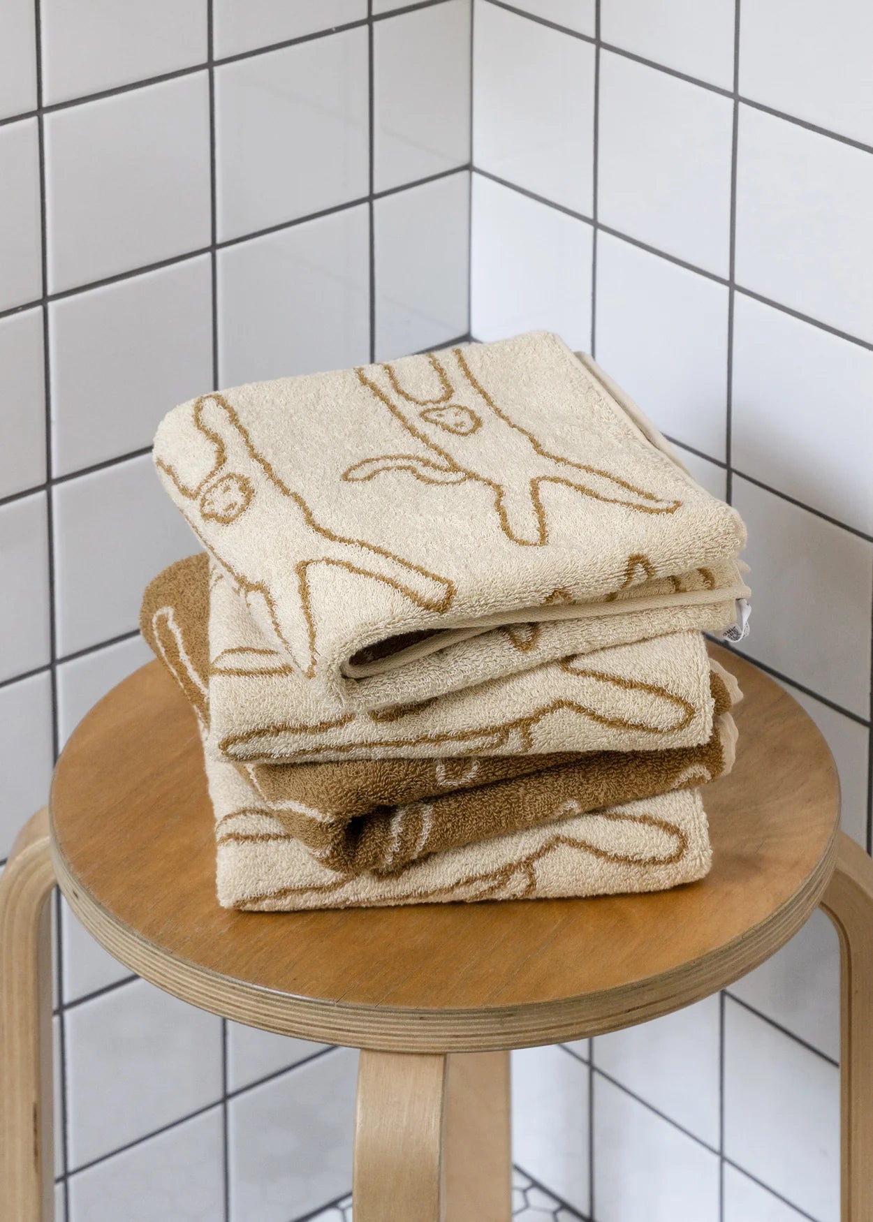 MONKEY FACE TOWEL - IVORY