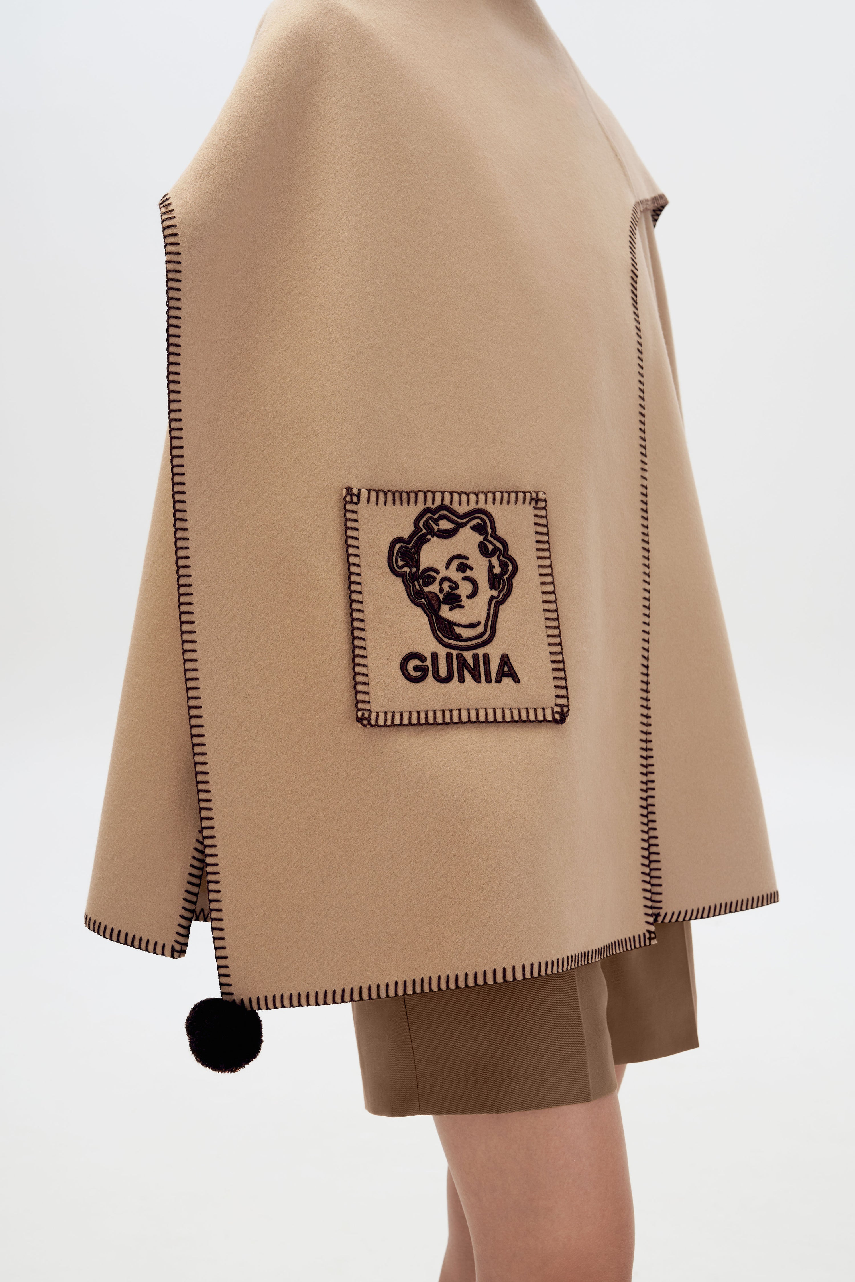 Gunia Project - Asymmetric Poncho