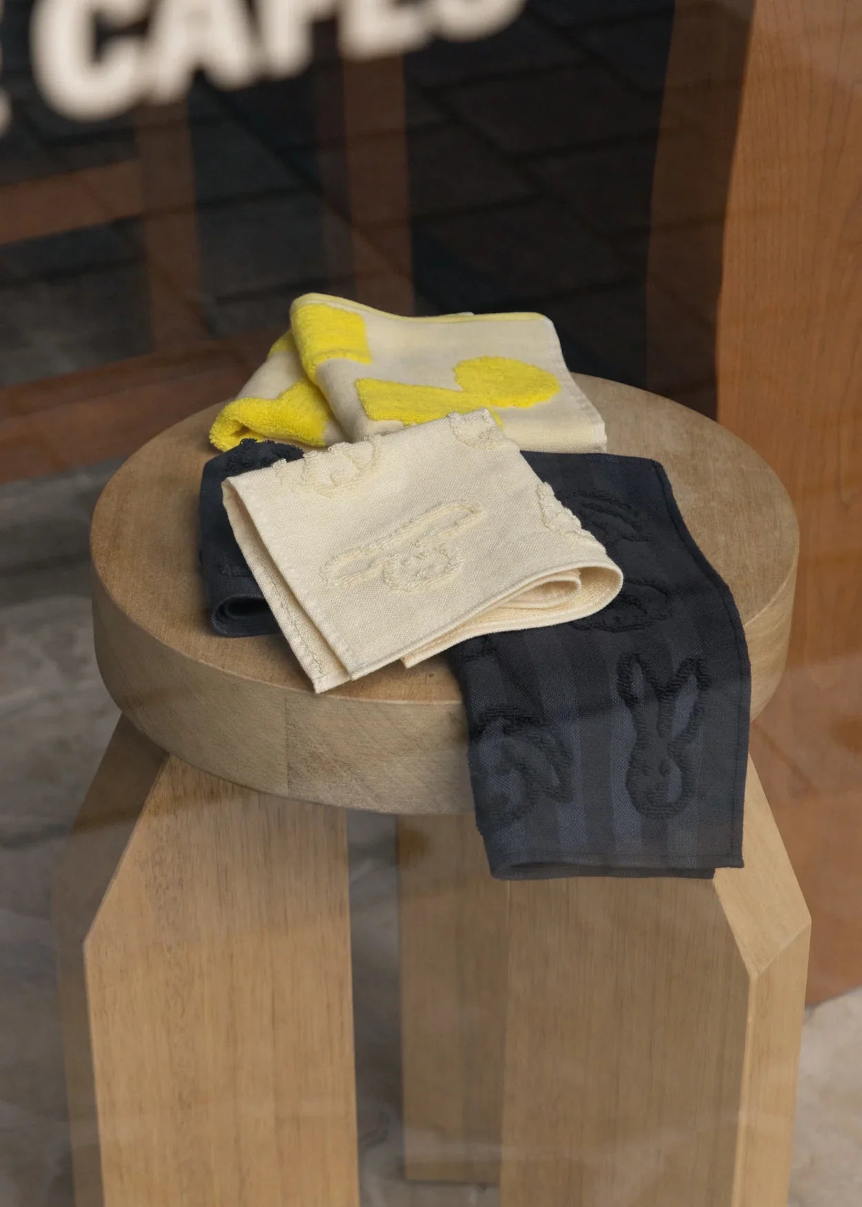 Gifts Under %50 - Add Little Luxuries Unlock FREE SHIPPING