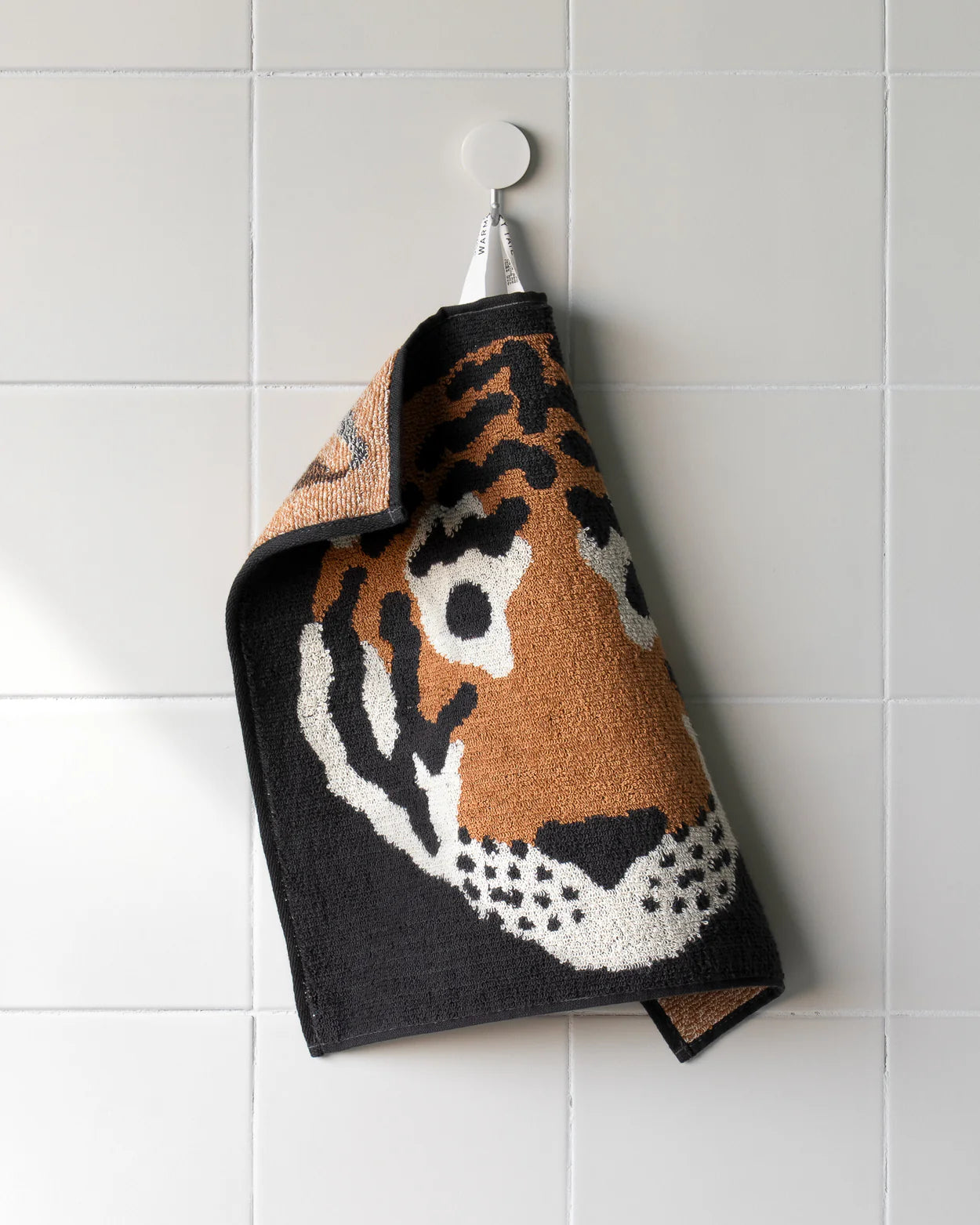 TIGER HAND TOWEL