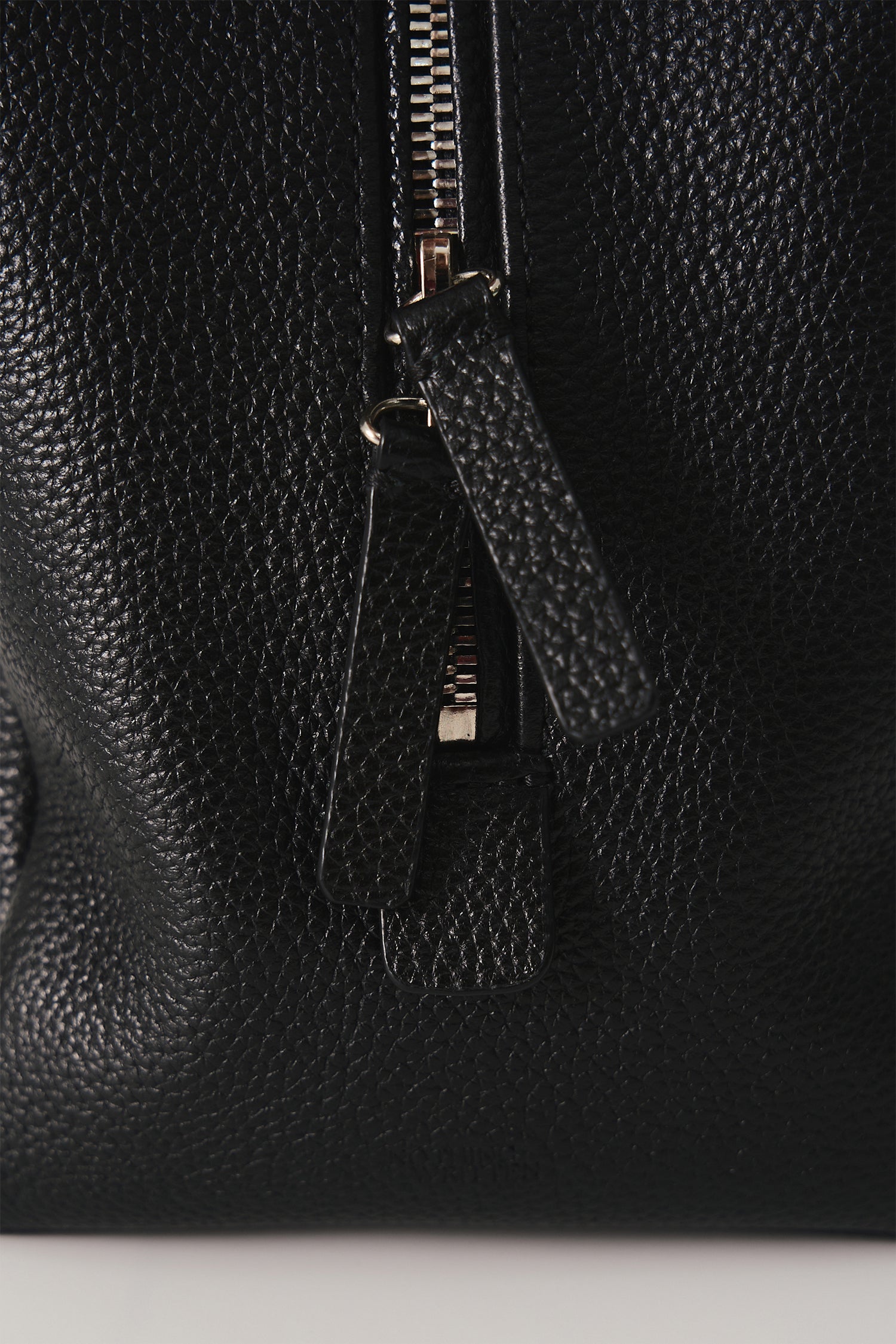 Pocket shoulder bag (Black)