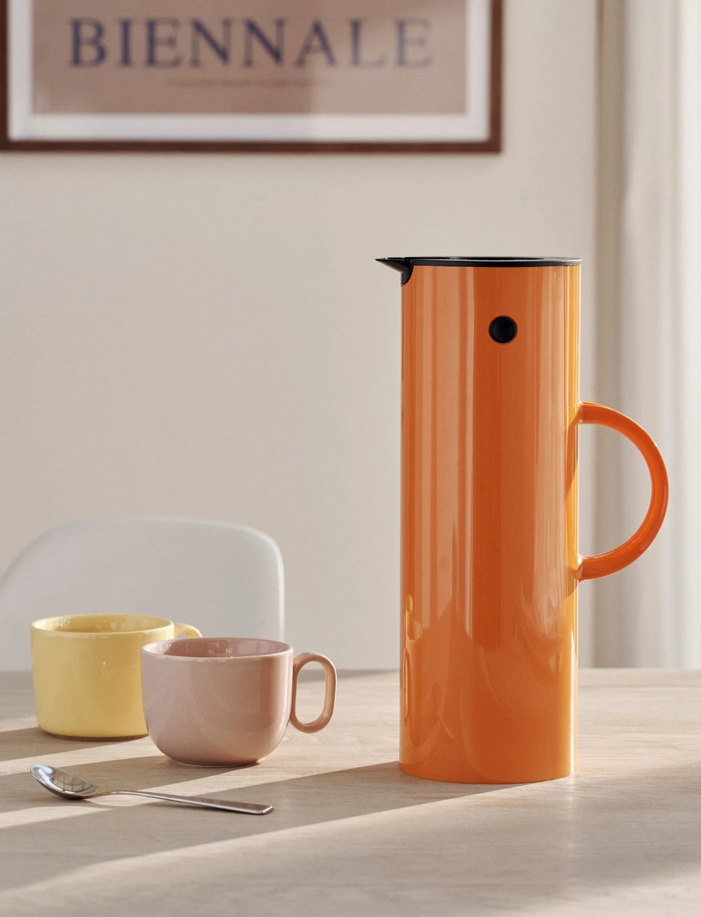 EM77 vacuum jug 33.8 oz Saffron - Stelton