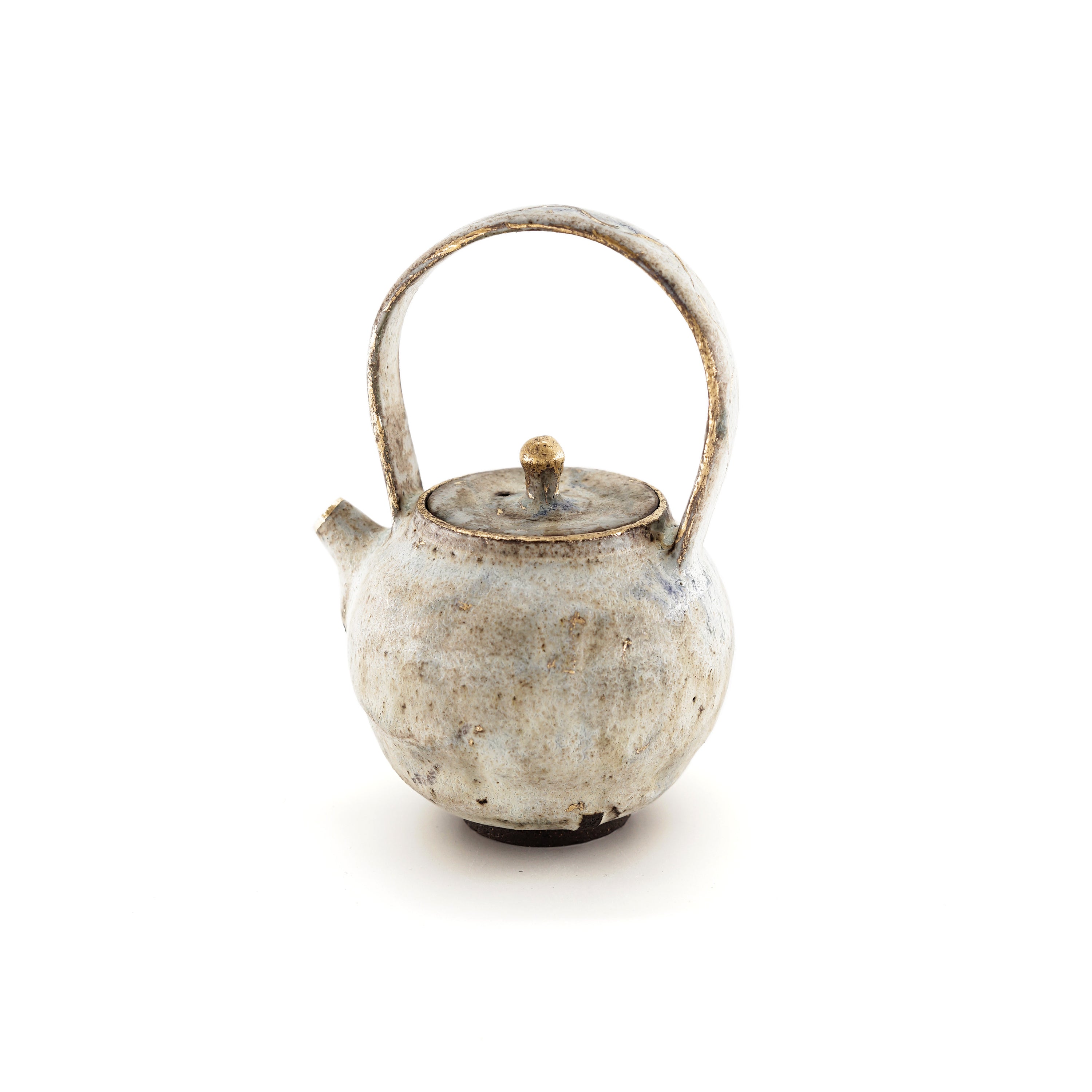 Figure Lecture | Jiheng Li | Gilt Loop Handle Teapot