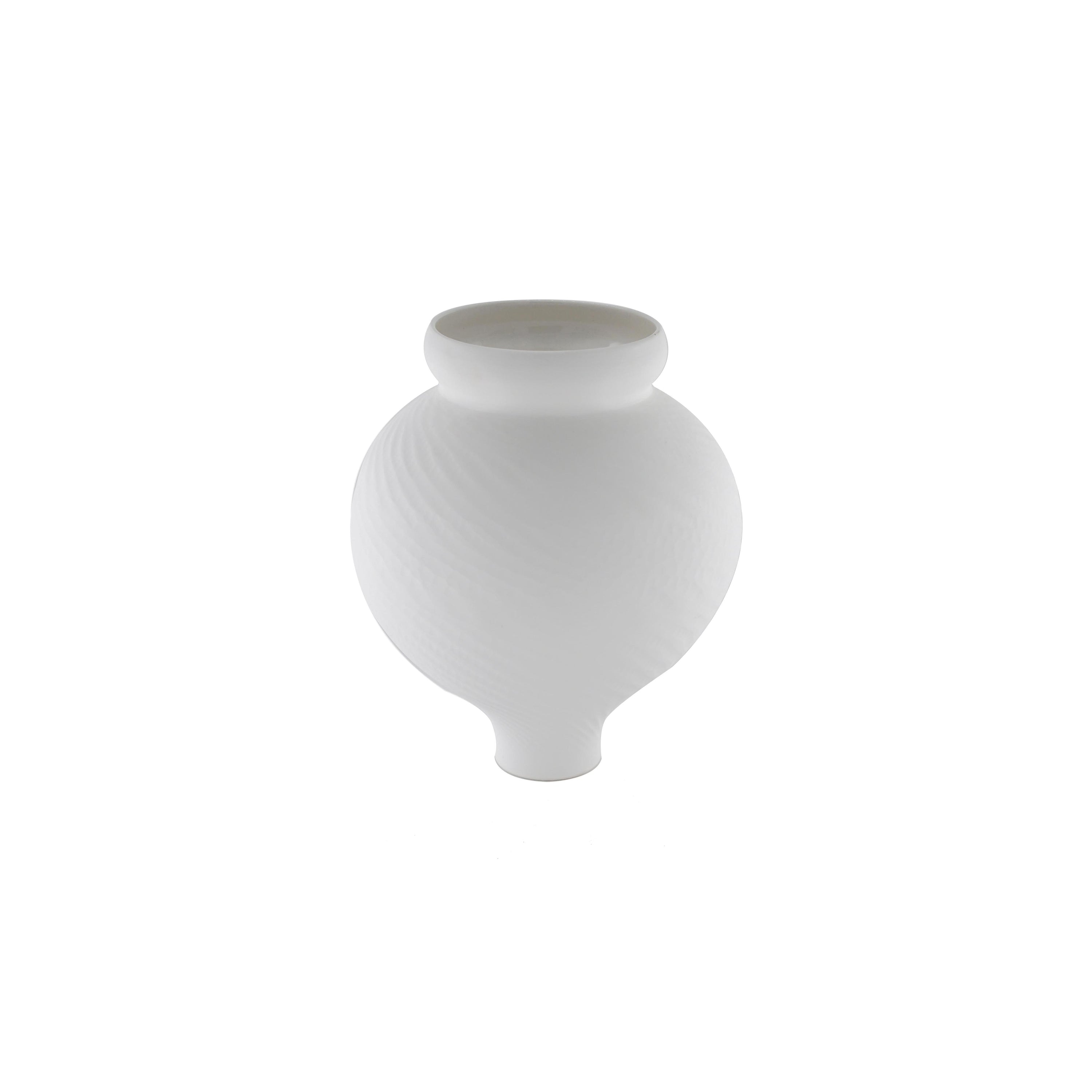 Dadan Ceramic | Off-White Porcelain Vase No.2