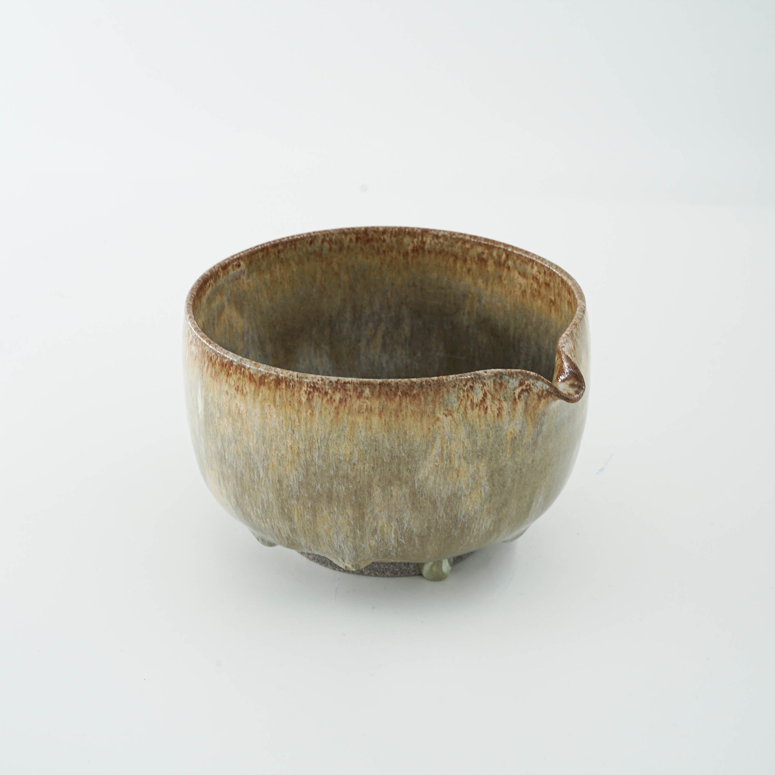 Matcha bowl with spout