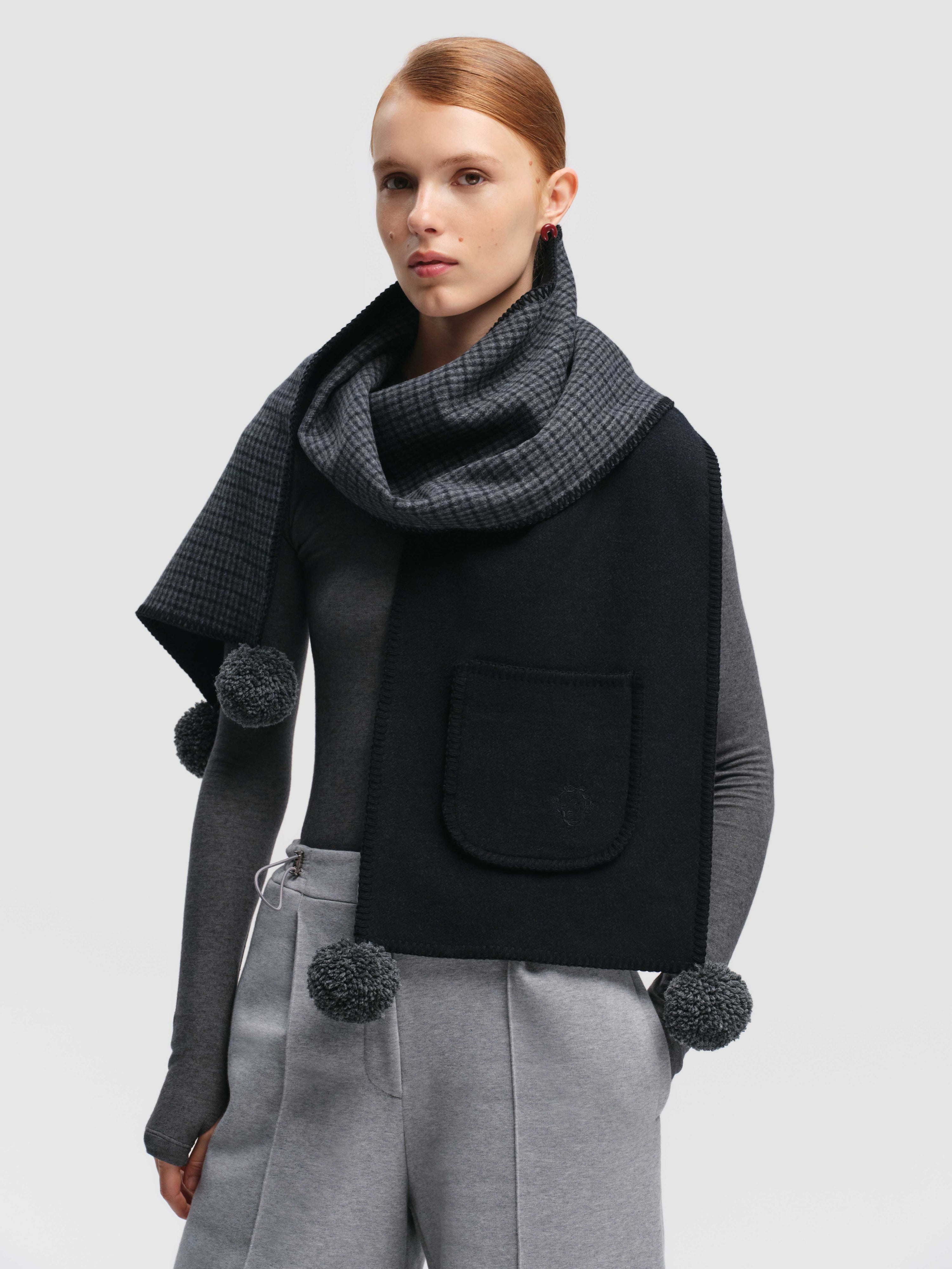 GUNIA Cashmere Scarf in Dark-Grey
