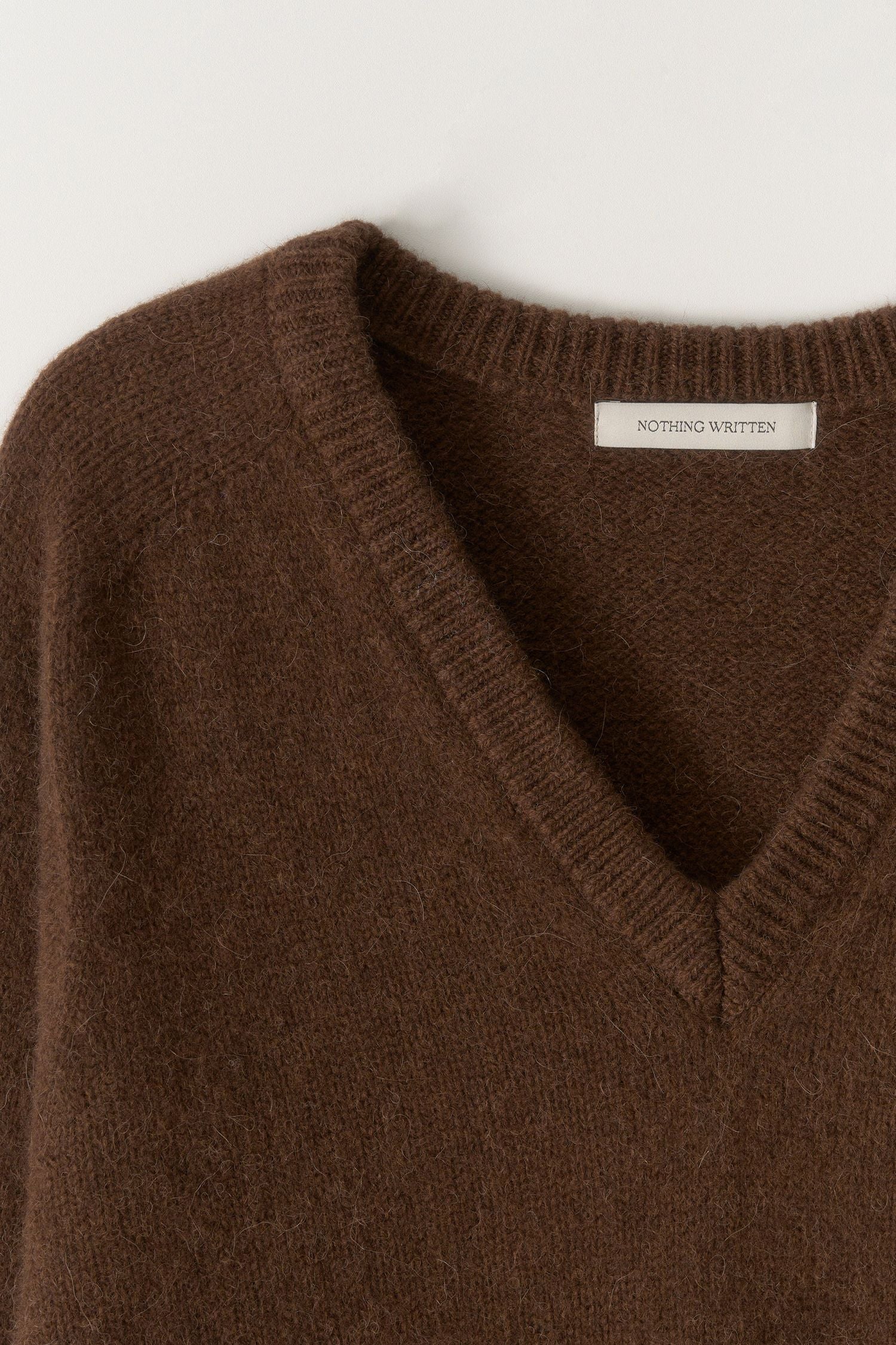 POUND ALPACA SWEATER (Choco）