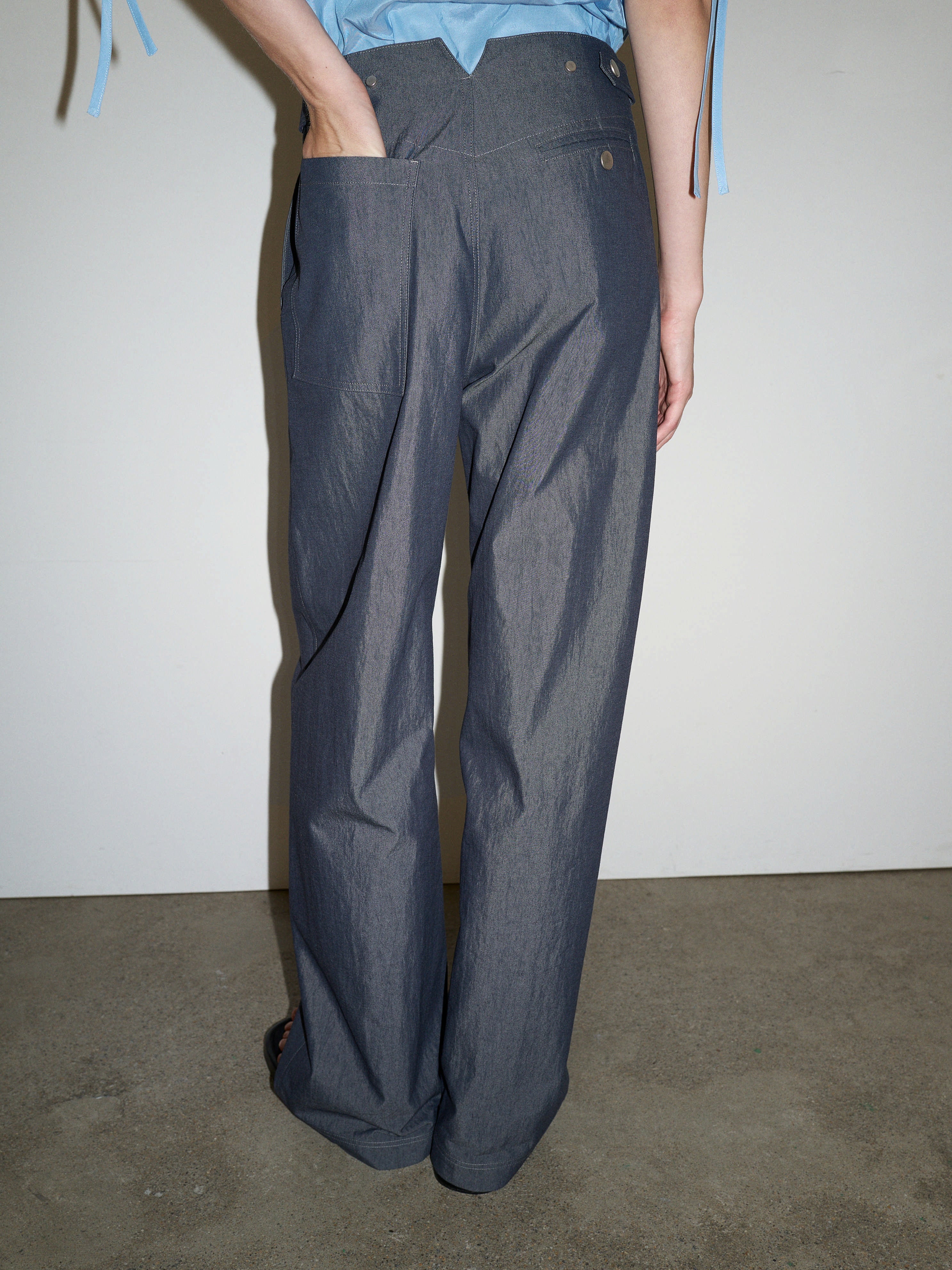 DENIM BARREL TROUSERS