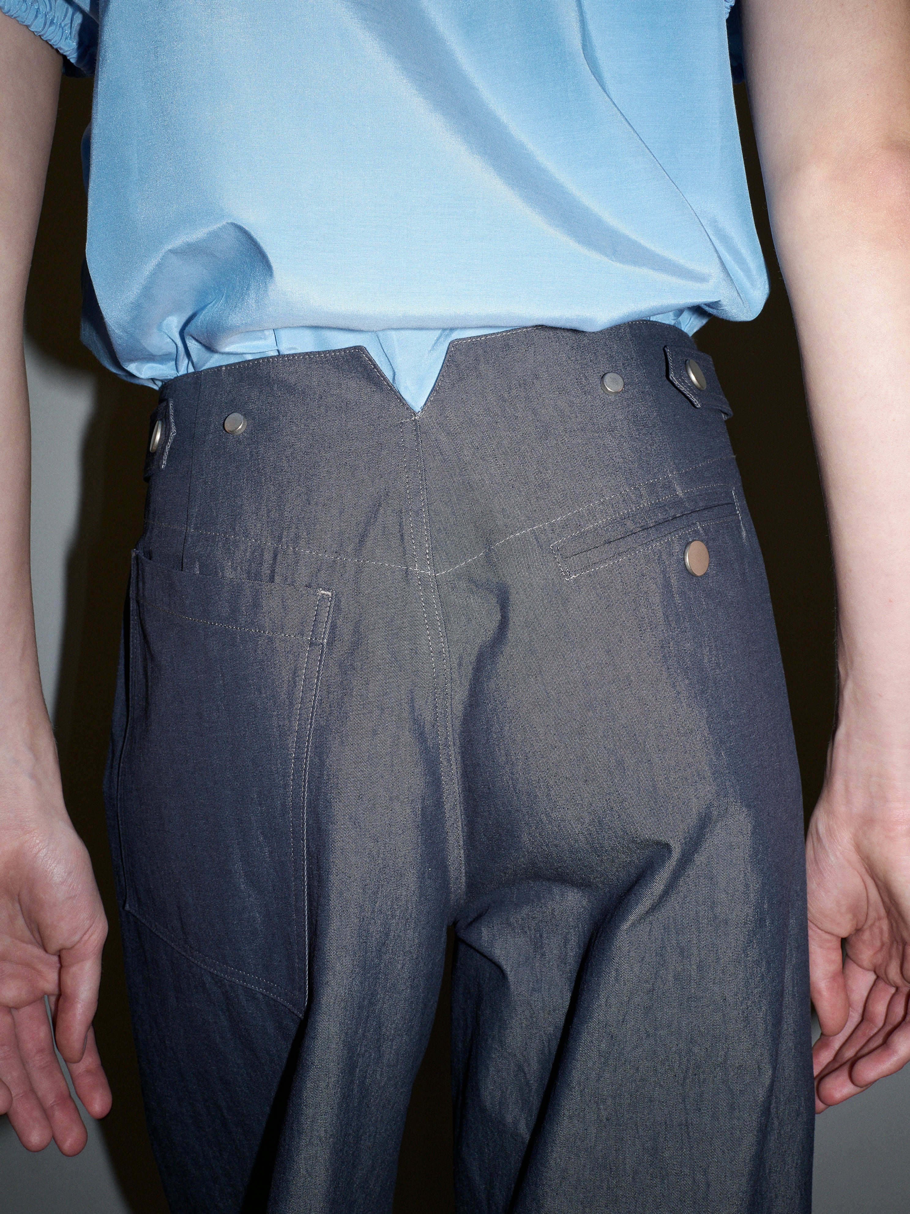 DENIM BARREL TROUSERS