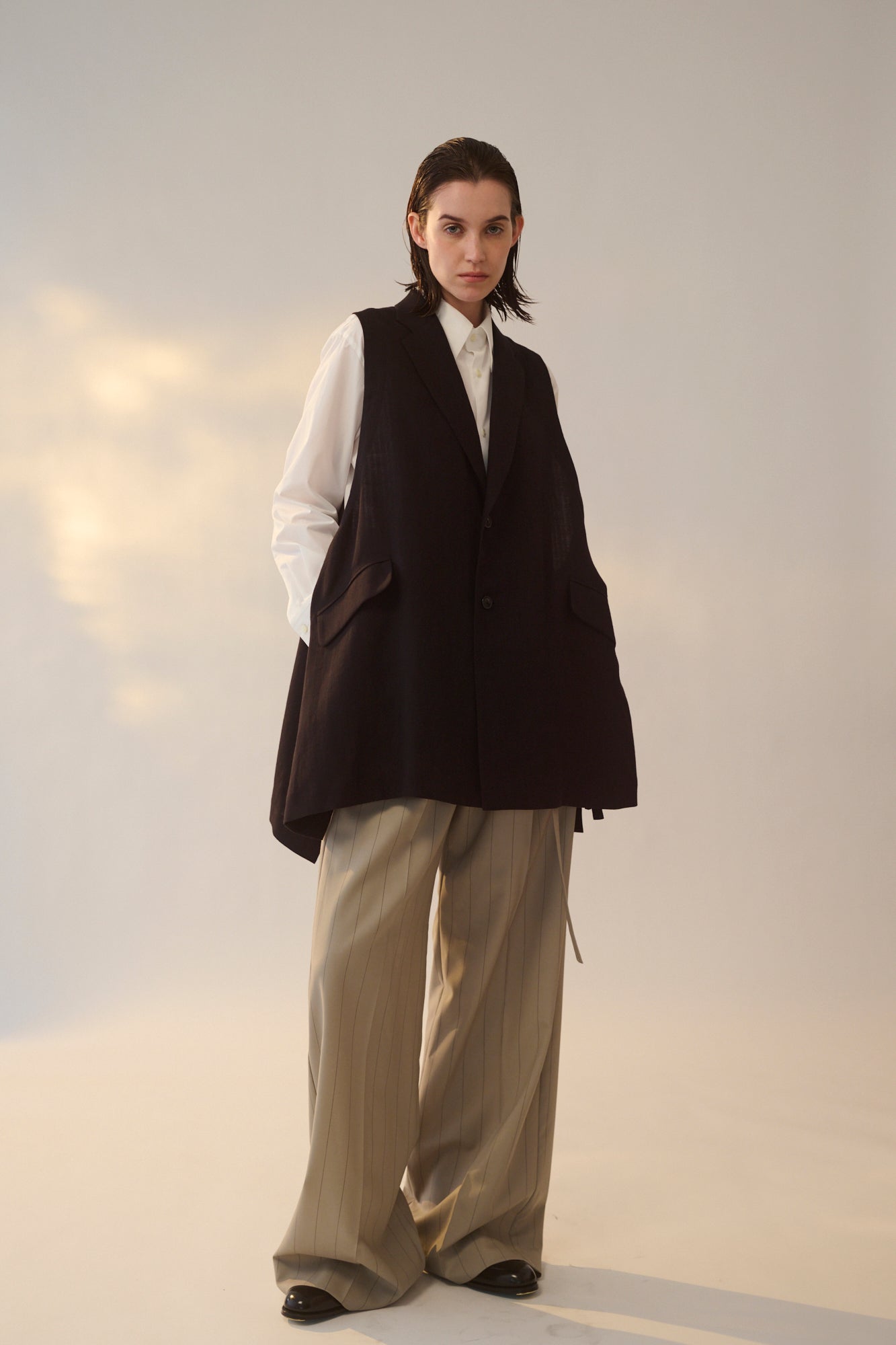 Side Eyelet Vest