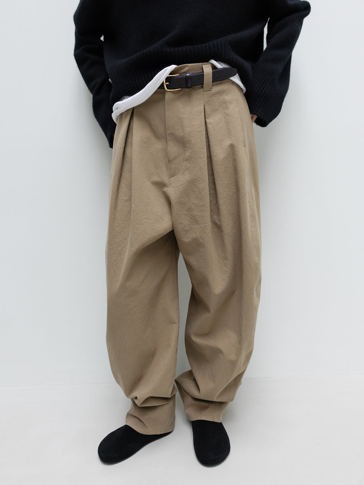 MILO PINTUCK COTTON PANTS