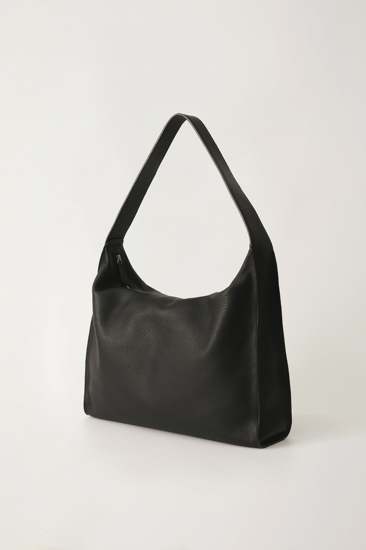 Pibi leather shoulder bag | Nothing Written | Figure Lecture
