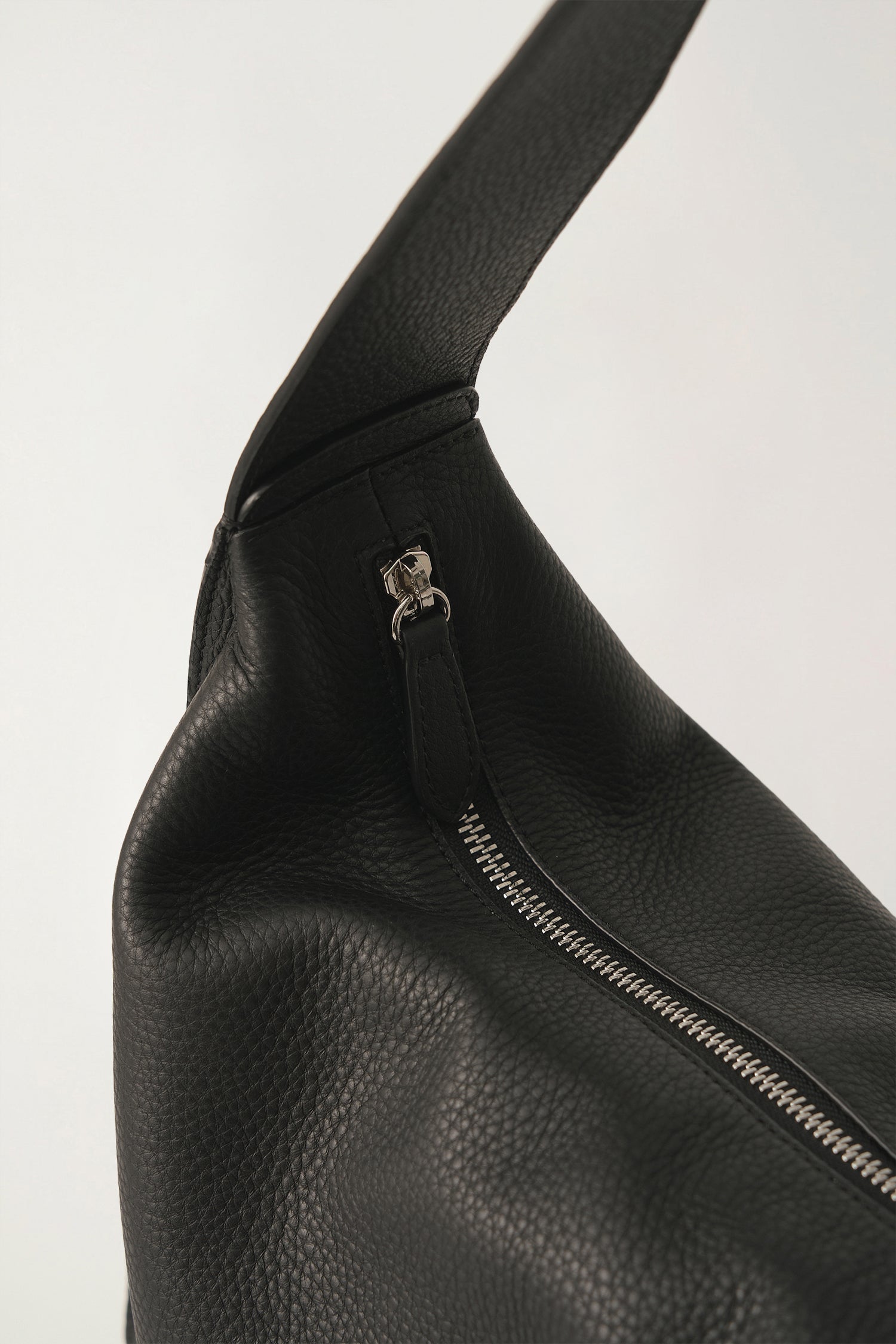 Pibi leather shoulder bag