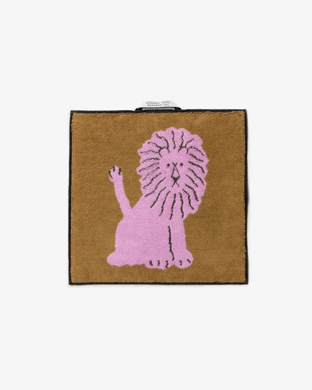 Lioness hand towel - coral - Warmgrey Tail